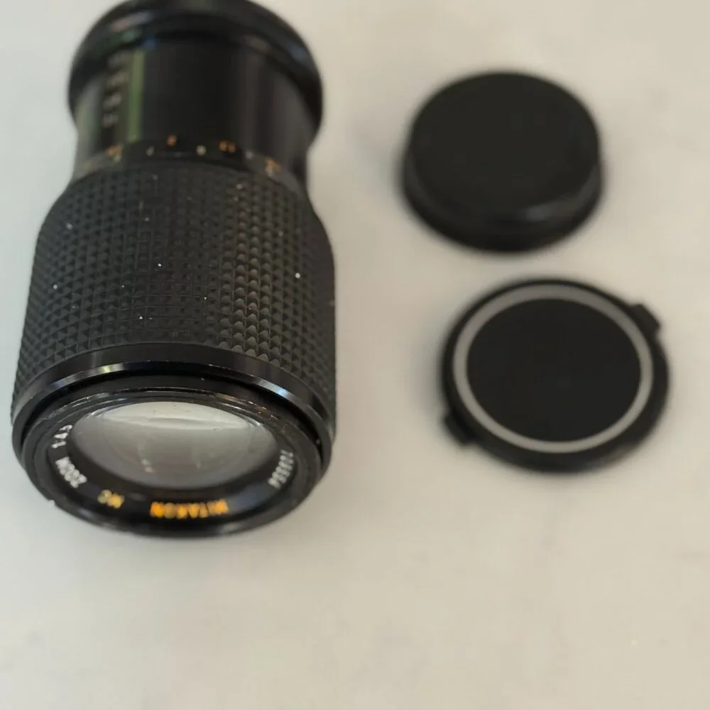 Mitakon Lens - MC ZOOM 1:4.5 f=70-180 mm